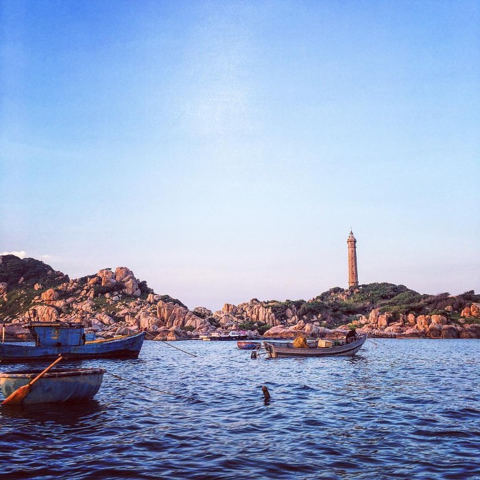 Experience Sai Gon and surroundings with Vietnam Please Tour